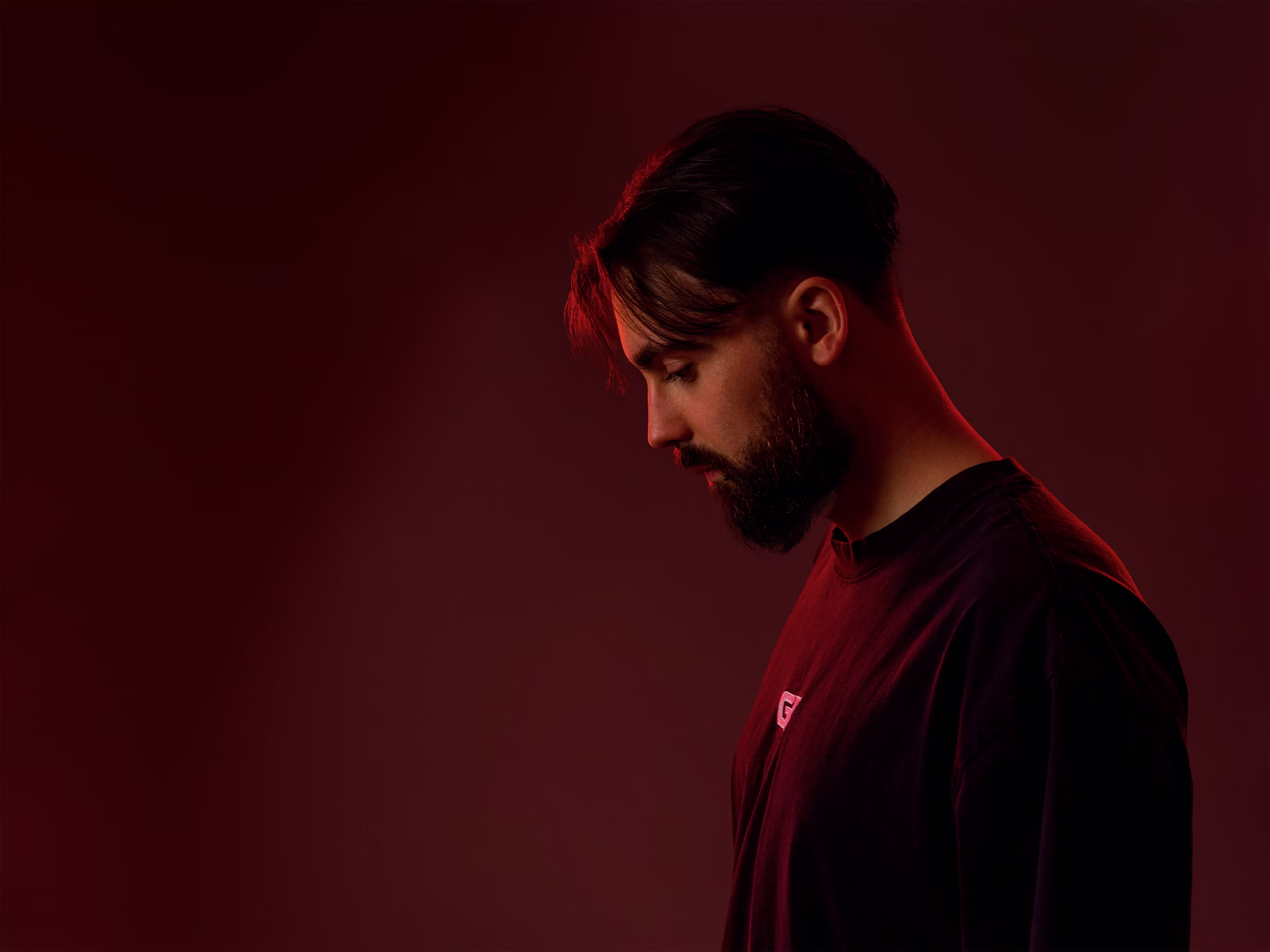 Guy Arthur Main Press Photo